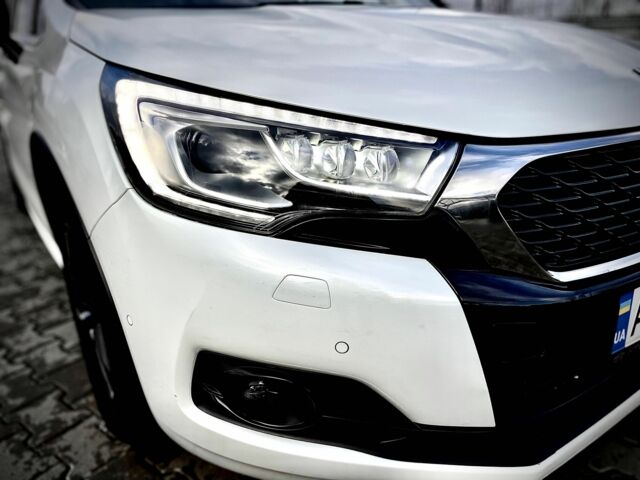 Белый Ситроен ДС4, объемом двигателя 2 л и пробегом 115 тыс. км за 13500 $, фото 18 на Automoto.ua