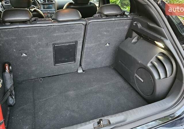 Черный Ситроен ДС4, объемом двигателя 1.56 л и пробегом 270 тыс. км за 9400 $, фото 15 на Automoto.ua