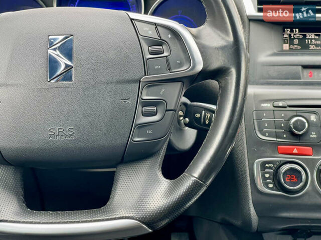 Сітроен ДС4 2012 у Києві на Automoto.ua Чорний Сітроен ДС4, об'ємом двигуна 1.6 л та пробігом 125 тис. км за 9700 $, фото 29 на Automoto.ua