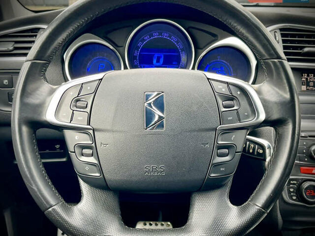 Сітроен ДС4 2012 у Києві на Automoto.ua Чорний Сітроен ДС4, об'ємом двигуна 1.6 л та пробігом 125 тис. км за 9700 $, фото 28 на Automoto.ua