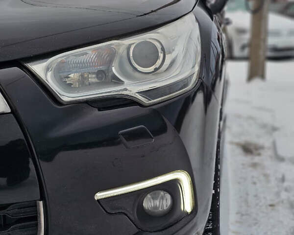 Чорний Сітроен ДС4, об'ємом двигуна 1.6 л та пробігом 180 тис. км за 9300 $, фото 8 на Automoto.ua