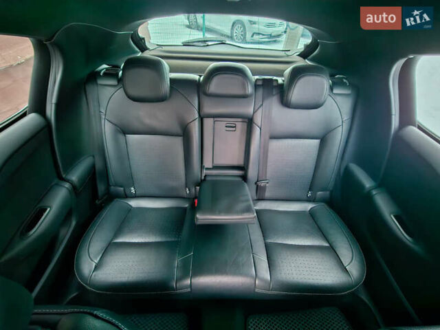 Чорний Сітроен ДС4, об'ємом двигуна 1.6 л та пробігом 180 тис. км за 9300 $, фото 15 на Automoto.ua