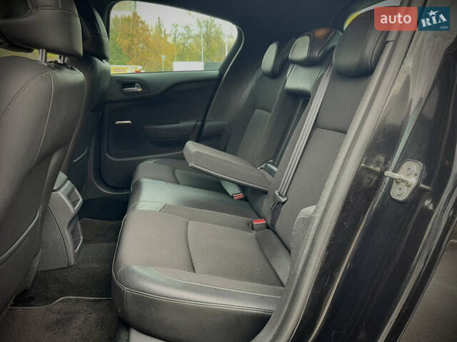 Чорний Сітроен ДС4, об'ємом двигуна 1.6 л та пробігом 125 тис. км за 8500 $, фото 22 на Automoto.ua