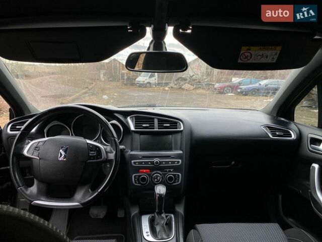 Черный Ситроен ДС4, объемом двигателя 1.56 л и пробегом 126 тыс. км за 11000 $, фото 21 на Automoto.ua