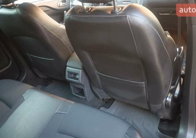 Коричневый Ситроен ДС4, объемом двигателя 1.6 л и пробегом 151 тыс. км за 7900 $, фото 49 на Automoto.ua