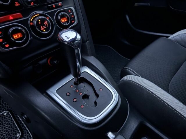 Коричневый Ситроен ДС4, объемом двигателя 1.6 л и пробегом 117 тыс. км за 7500 $, фото 20 на Automoto.ua