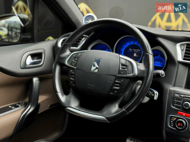 Коричневий Сітроен ДС4, об'ємом двигуна 1.6 л та пробігом 98 тис. км за 8700 $, фото 18 на Automoto.ua