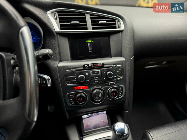 Коричневий Сітроен ДС4, об'ємом двигуна 1.6 л та пробігом 98 тис. км за 8700 $, фото 25 на Automoto.ua