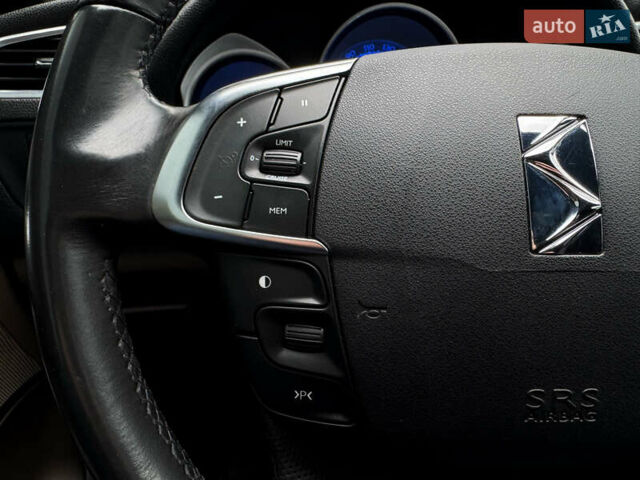 Коричневий Сітроен ДС4, об'ємом двигуна 1.6 л та пробігом 98 тис. км за 8700 $, фото 23 на Automoto.ua