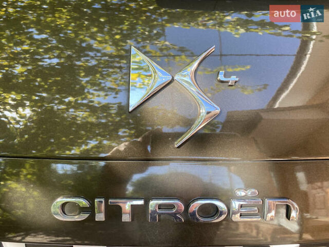 Коричневый Ситроен ДС4, объемом двигателя 2 л и пробегом 147 тыс. км за 10500 $, фото 36 на Automoto.ua