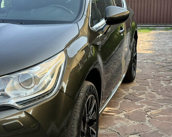 Коричневый Ситроен ДС4, объемом двигателя 1.6 л и пробегом 267 тыс. км за 10000 $, фото 7 на Automoto.ua