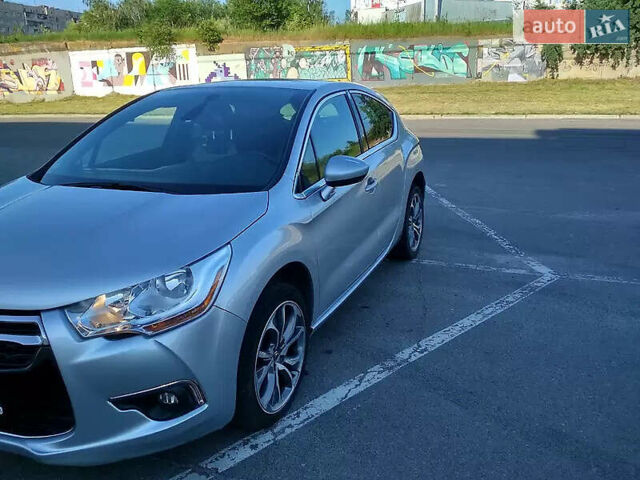 Ситроен ДС4, объемом двигателя 1.6 л и пробегом 87 тыс. км за 12500 $, фото 5 на Automoto.ua