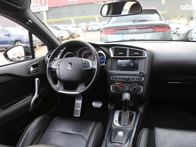 Сітроен ДС4, об'ємом двигуна 2 л та пробігом 76 тис. км за 18000 $, фото 11 на Automoto.ua