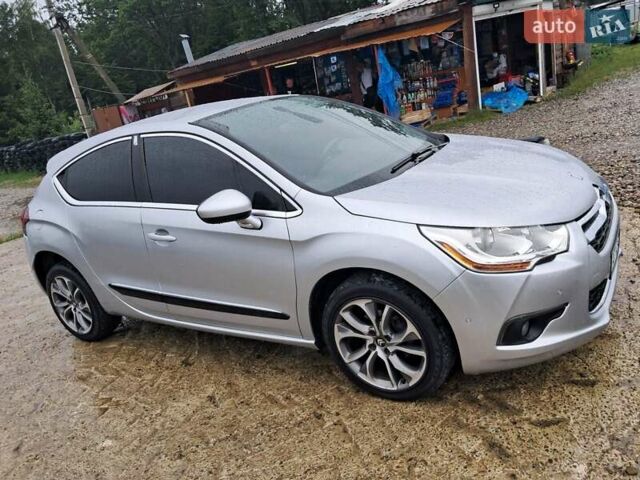 Ситроен ДС4 2011 в Ивано-Франковске на Automoto.ua Серый Ситроен ДС4, объемом двигателя 1.6 л и пробегом 290 тыс. км за 9200 $, фото 8 на Automoto.ua