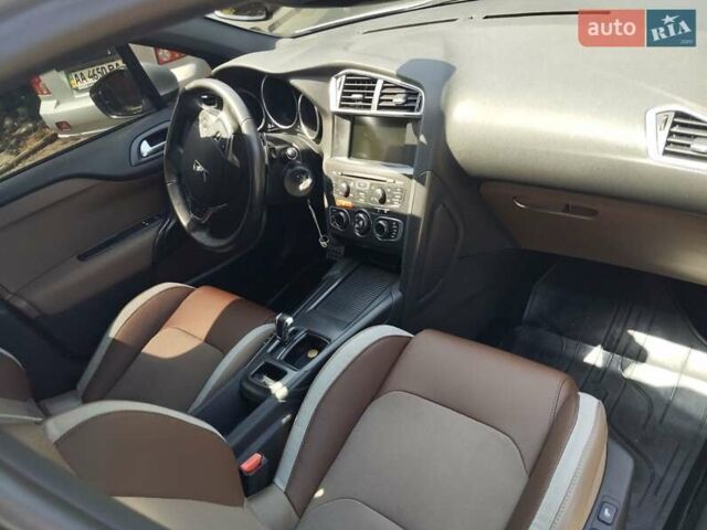 Ситроен ДС4 2011 в Ивано-Франковске на Automoto.ua Серый Ситроен ДС4, объемом двигателя 1.6 л и пробегом 290 тыс. км за 9200 $, фото 13 на Automoto.ua