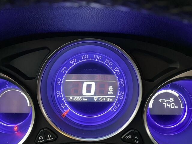 Ситроен ДС4 2011 в Ивано-Франковске на Automoto.ua Серый Ситроен ДС4, объемом двигателя 2 л и пробегом 210 тыс. км за 8500 $, фото 6 на Automoto.ua