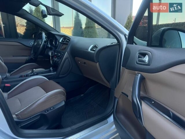 Серый Ситроен ДС4, объемом двигателя 1.56 л и пробегом 298 тыс. км за 8650 $, фото 29 на Automoto.ua