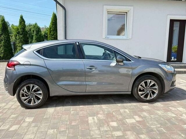Сірий Сітроен ДС4, об'ємом двигуна 1.6 л та пробігом 238 тис. км за 8200 $, фото 10 на Automoto.ua
