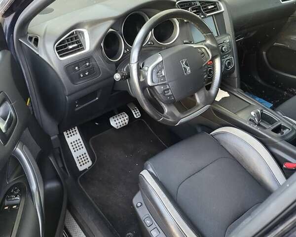 Синий Ситроен ДС4, объемом двигателя 1.6 л и пробегом 60 тыс. км за 9400 $, фото 9 на Automoto.ua