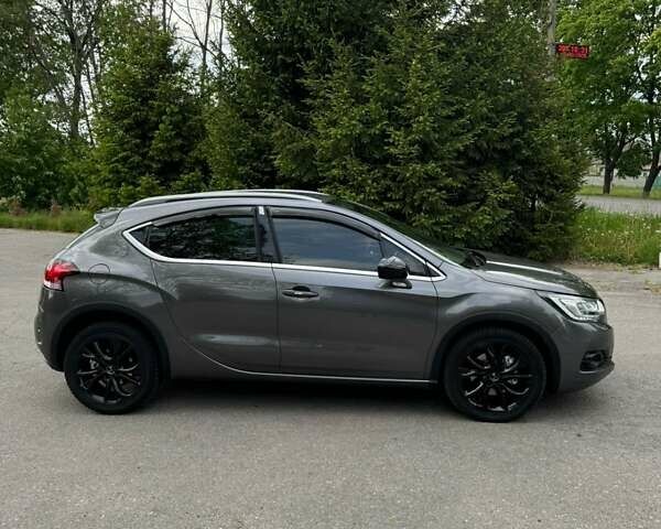 Синий Ситроен ДС4, объемом двигателя 2 л и пробегом 172 тыс. км за 10700 $, фото 2 на Automoto.ua