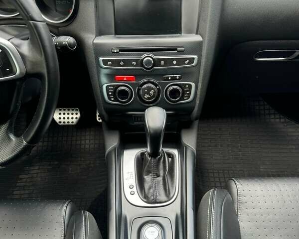 Синий Ситроен ДС4, объемом двигателя 2 л и пробегом 172 тыс. км за 10700 $, фото 18 на Automoto.ua
