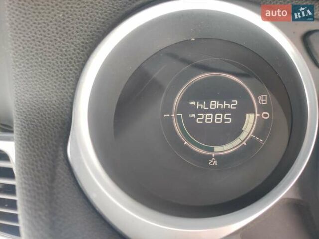 Помаранчевий Сітроен ДС4, об'ємом двигуна 2 л та пробігом 244 тис. км за 13500 $, фото 5 на Automoto.ua