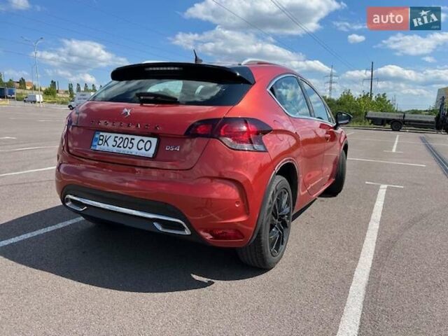 Оранжевый Ситроен ДС4, объемом двигателя 2 л и пробегом 70 тыс. км за 14500 $, фото 3 на Automoto.ua