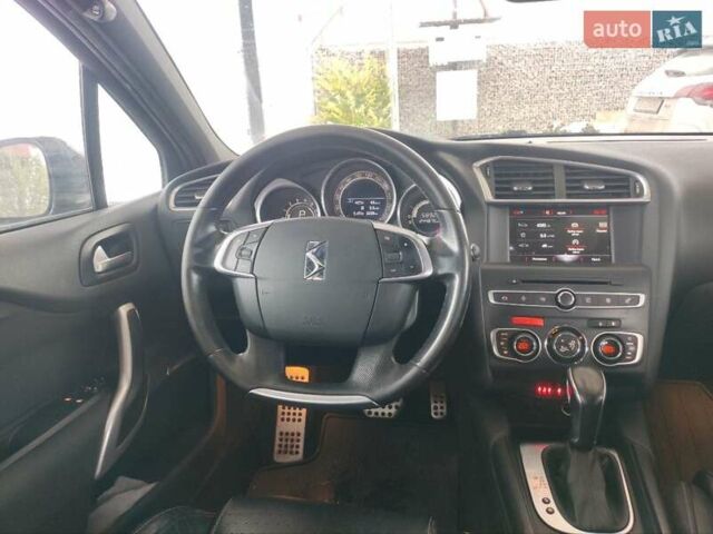 Помаранчевий Сітроен ДС4, об'ємом двигуна 2 л та пробігом 244 тис. км за 13500 $, фото 3 на Automoto.ua