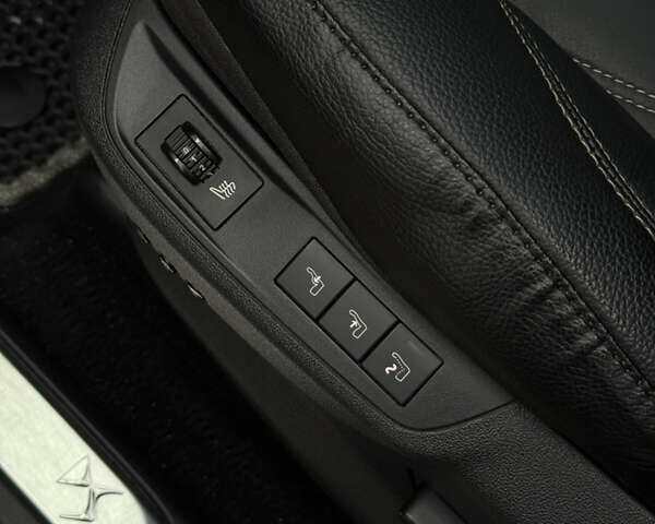 Белый Ситроен ДС5, объемом двигателя 1.6 л и пробегом 147 тыс. км за 11150 $, фото 23 на Automoto.ua