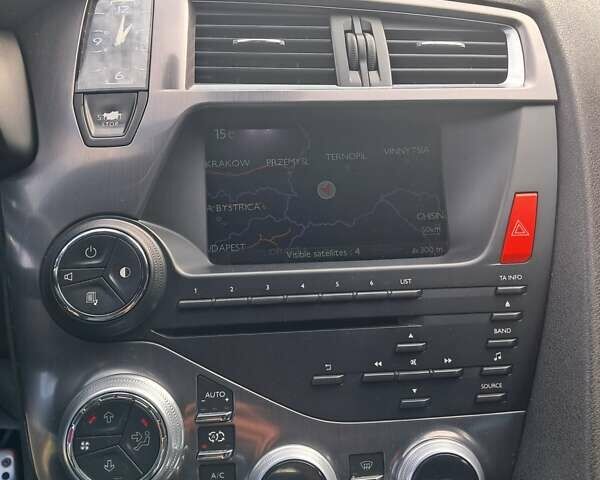Белый Ситроен ДС5, объемом двигателя 2 л и пробегом 235 тыс. км за 9600 $, фото 10 на Automoto.ua
