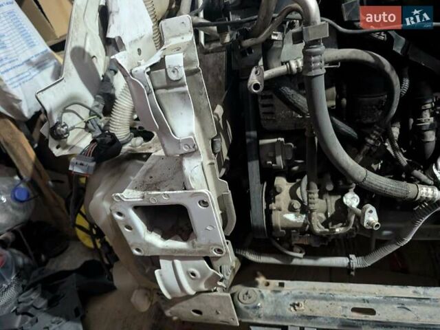 Белый Ситроен ДС5, объемом двигателя 2 л и пробегом 190 тыс. км за 6500 $, фото 2 на Automoto.ua