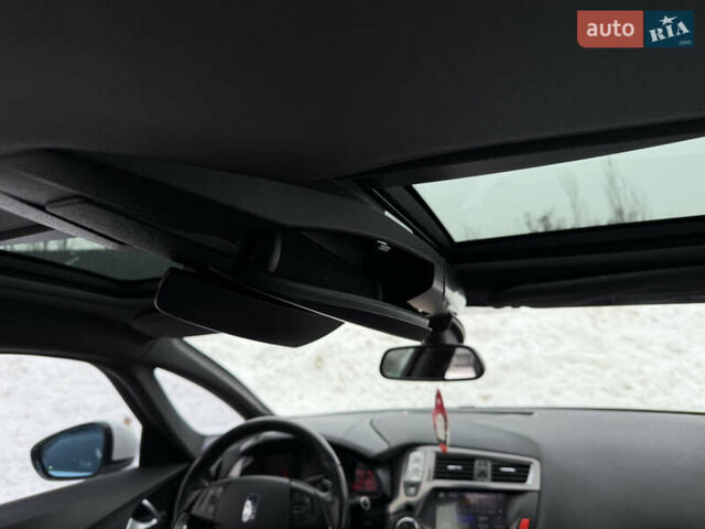 Білий Сітроен ДС5, об'ємом двигуна 1.6 л та пробігом 155 тис. км за 10900 $, фото 35 на Automoto.ua