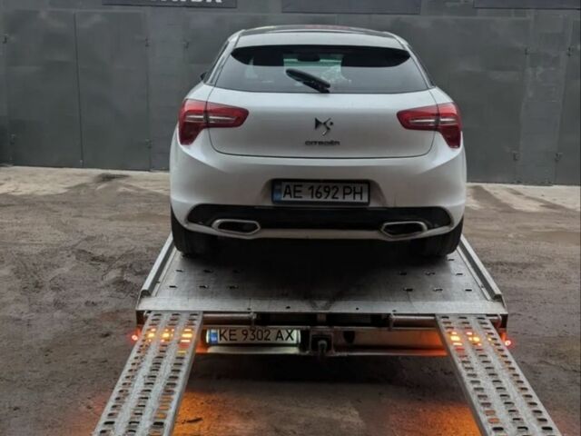 Белый Ситроен ДС5, объемом двигателя 2 л и пробегом 190 тыс. км за 6500 $, фото 1 на Automoto.ua