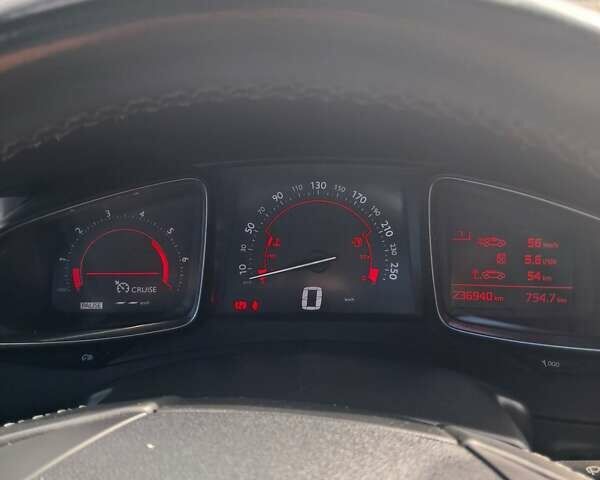 Белый Ситроен ДС5, объемом двигателя 2 л и пробегом 235 тыс. км за 9600 $, фото 6 на Automoto.ua