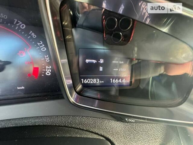 Білий Сітроен ДС5, об'ємом двигуна 2 л та пробігом 170 тис. км за 11900 $, фото 2 на Automoto.ua