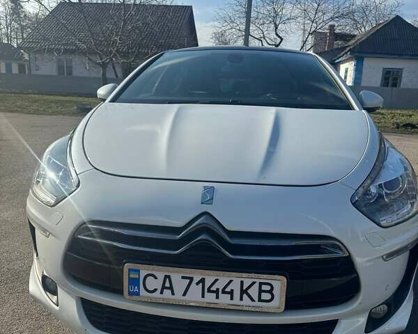 Білий Сітроен ДС5, об'ємом двигуна 2 л та пробігом 170 тис. км за 11900 $, фото 20 на Automoto.ua
