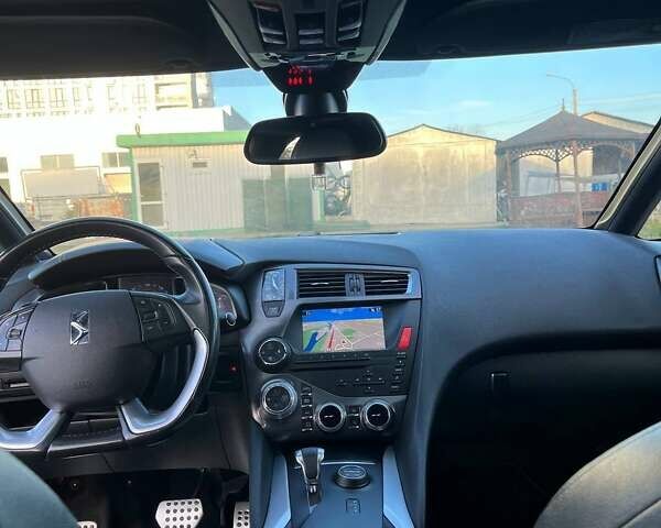 Білий Сітроен ДС5, об'ємом двигуна 2 л та пробігом 239 тис. км за 12700 $, фото 25 на Automoto.ua