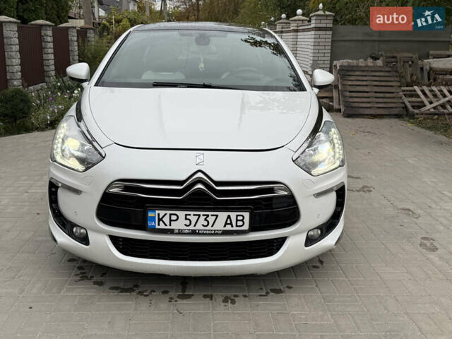 Белый Ситроен ДС5, объемом двигателя 2 л и пробегом 270 тыс. км за 9500 $, фото 1 на Automoto.ua