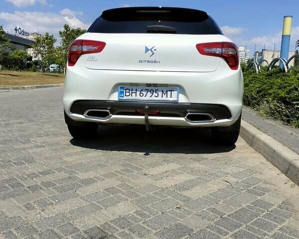 Белый Ситроен ДС5, объемом двигателя 2 л и пробегом 147 тыс. км за 12300 $, фото 15 на Automoto.ua