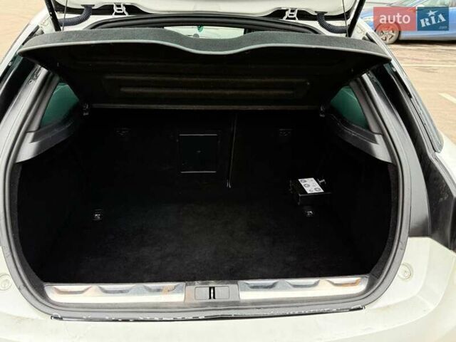 Белый Ситроен ДС5, объемом двигателя 1.56 л и пробегом 168 тыс. км за 11600 $, фото 9 на Automoto.ua