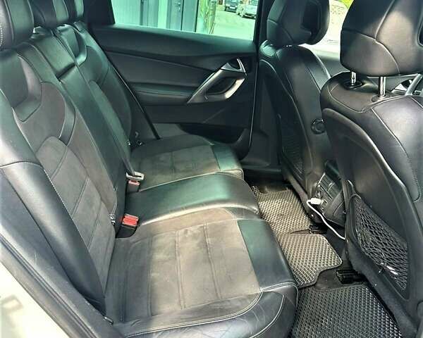 Білий Сітроен ДС5, об'ємом двигуна 2 л та пробігом 202 тис. км за 11750 $, фото 17 на Automoto.ua