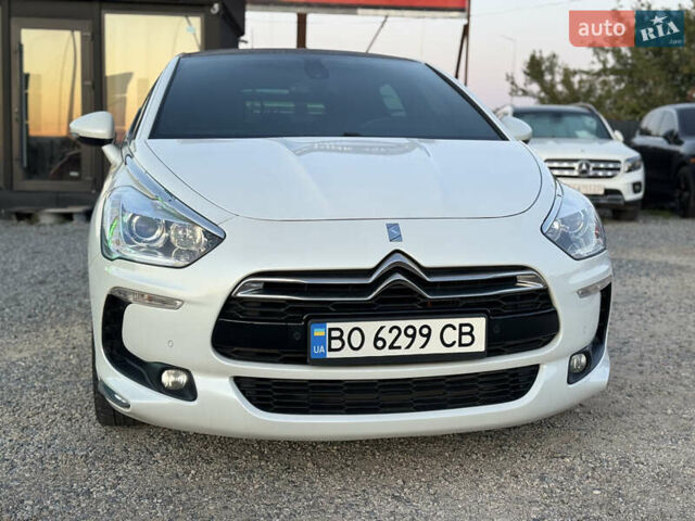 Білий Сітроен ДС5, об'ємом двигуна 2 л та пробігом 271 тис. км за 11999 $, фото 2 на Automoto.ua