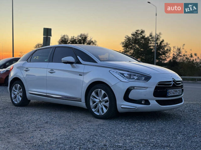 Белый Ситроен ДС5, объемом двигателя 2 л и пробегом 271 тыс. км за 11999 $, фото 35 на Automoto.ua