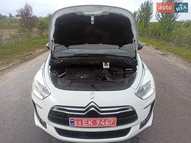 Белый Ситроен ДС5, объемом двигателя 2 л и пробегом 264 тыс. км за 11950 $, фото 45 на Automoto.ua