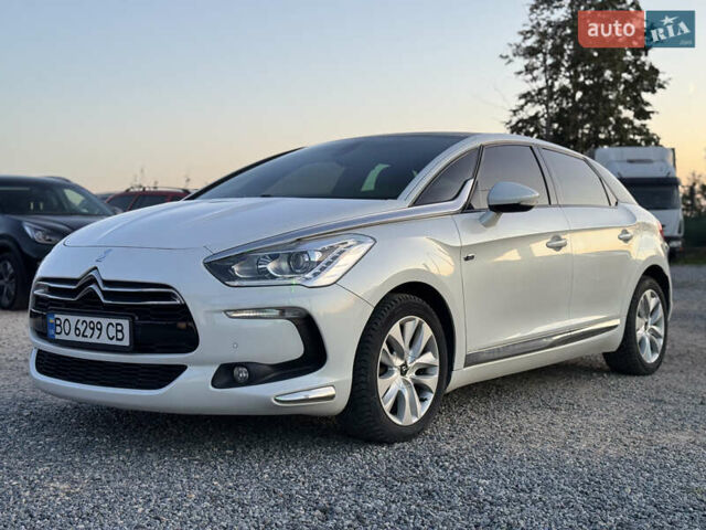 Белый Ситроен ДС5, объемом двигателя 2 л и пробегом 271 тыс. км за 11999 $, фото 39 на Automoto.ua