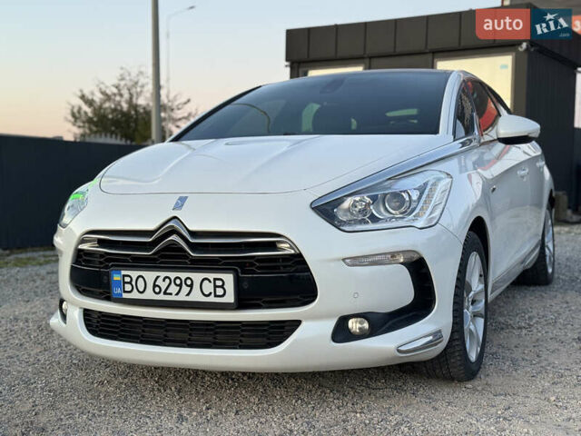 Білий Сітроен ДС5, об'ємом двигуна 2 л та пробігом 271 тис. км за 11999 $, фото 26 на Automoto.ua