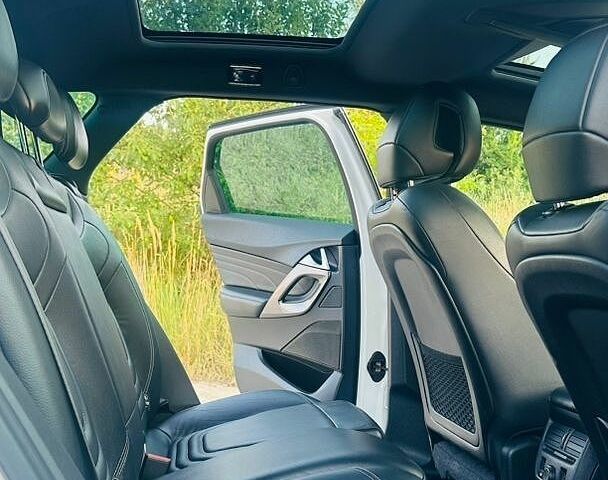 Білий Сітроен ДС5, об'ємом двигуна 2 л та пробігом 126 тис. км за 15500 $, фото 16 на Automoto.ua