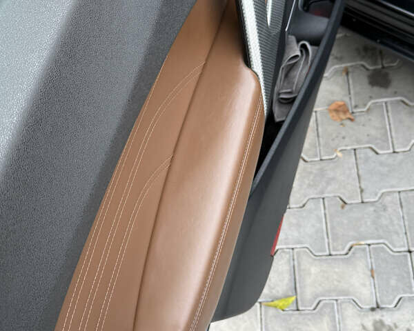 Чорний Сітроен ДС5, об'ємом двигуна 2 л та пробігом 209 тис. км за 11950 $, фото 24 на Automoto.ua