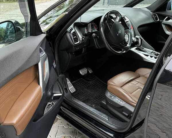 Чорний Сітроен ДС5, об'ємом двигуна 2 л та пробігом 209 тис. км за 12499 $, фото 27 на Automoto.ua
