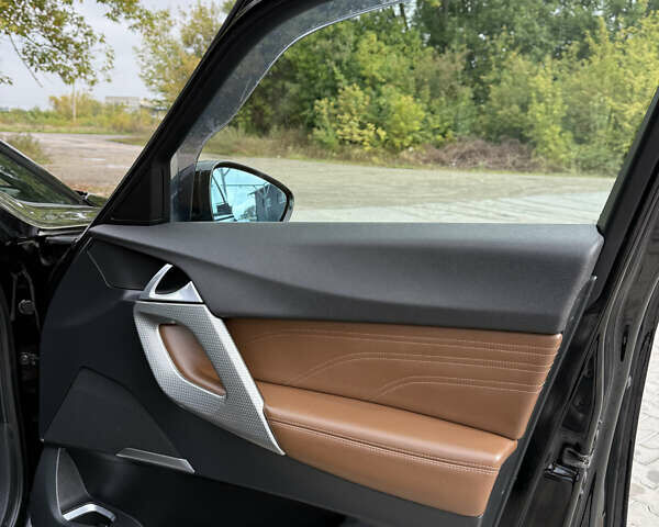 Чорний Сітроен ДС5, об'ємом двигуна 2 л та пробігом 209 тис. км за 11950 $, фото 62 на Automoto.ua